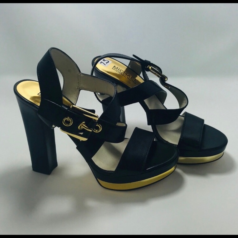 7 1/2 Michael Kors black & gold